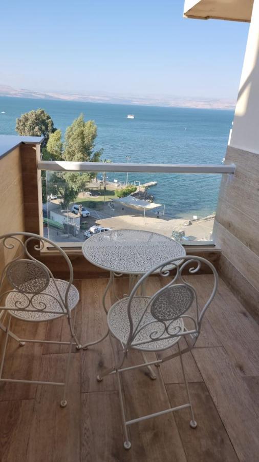 מגדלי המלכים בוטיק כנרת Lägenhet Tiberias Exteriör bild